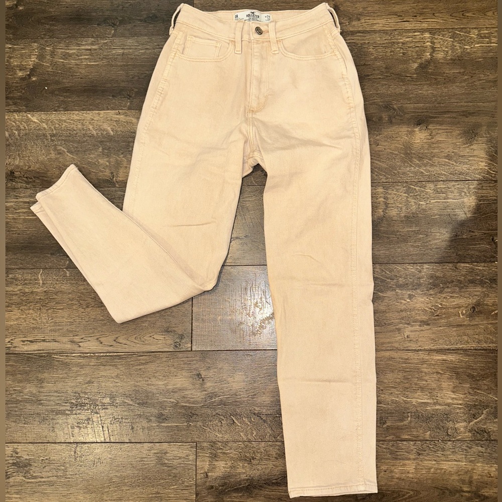 Hollister Tan Mom Jeans